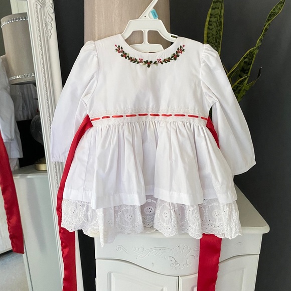 Other - Love and grow baby girl Christmas dress
